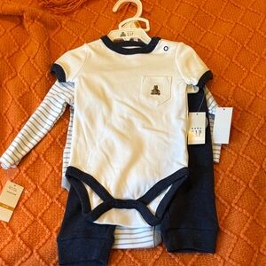 Baby Gap outfit set